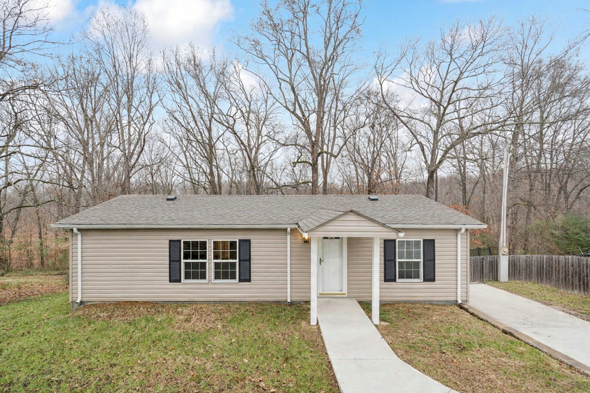 Photo of Listing #3060098