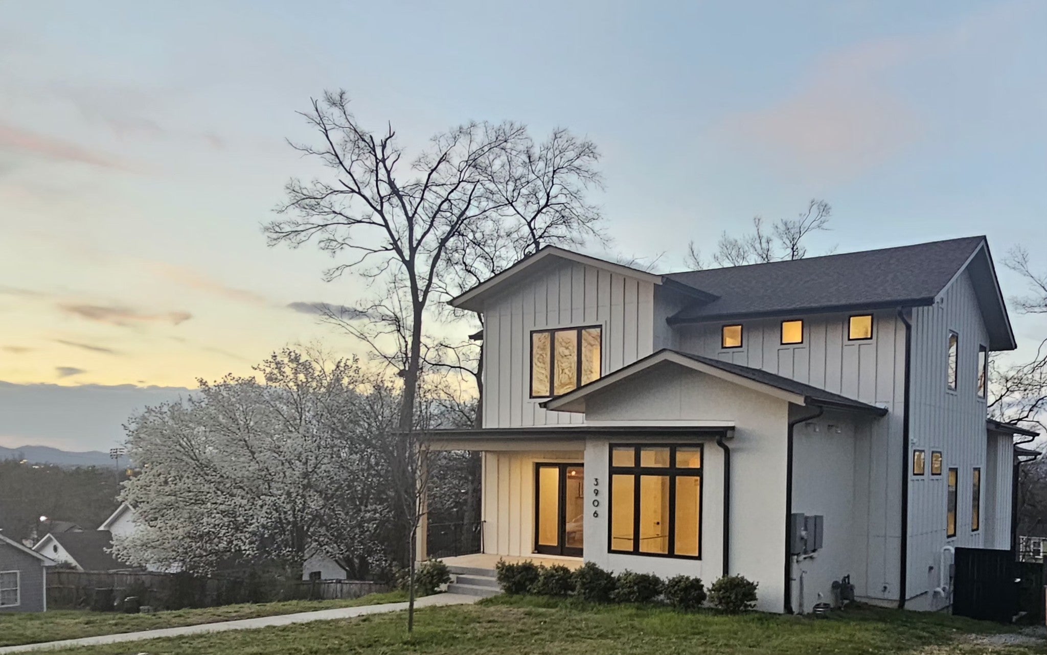 Photo of Listing #3060110