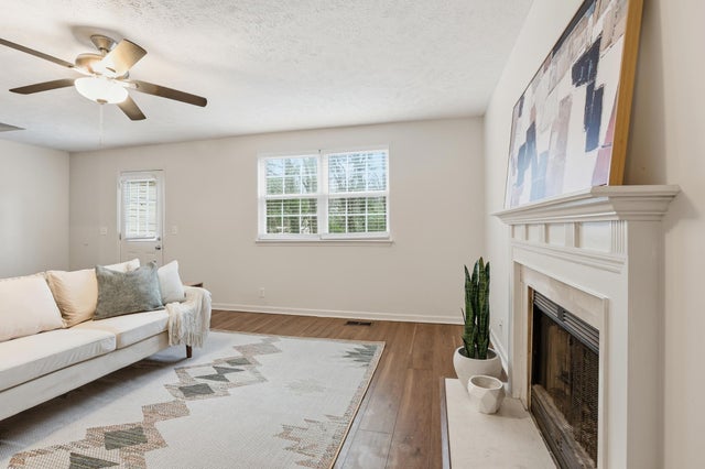 1120 Waggoner Ct W, Nashville