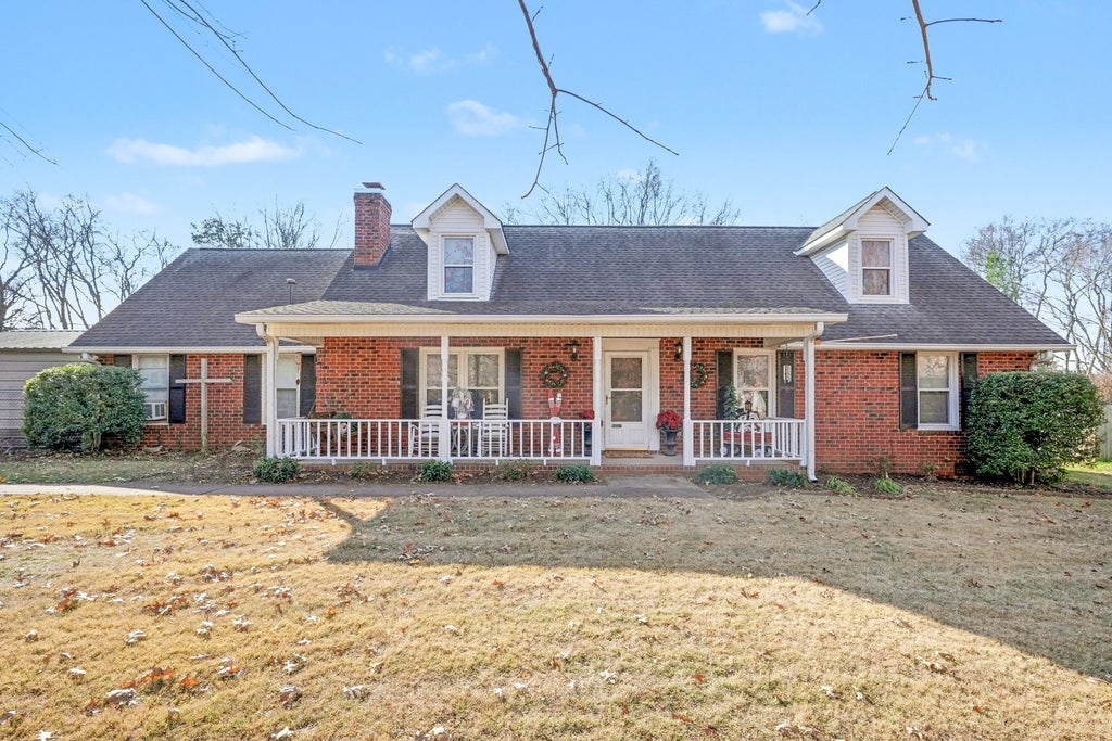 325 Mayflower Dr, Smyrna