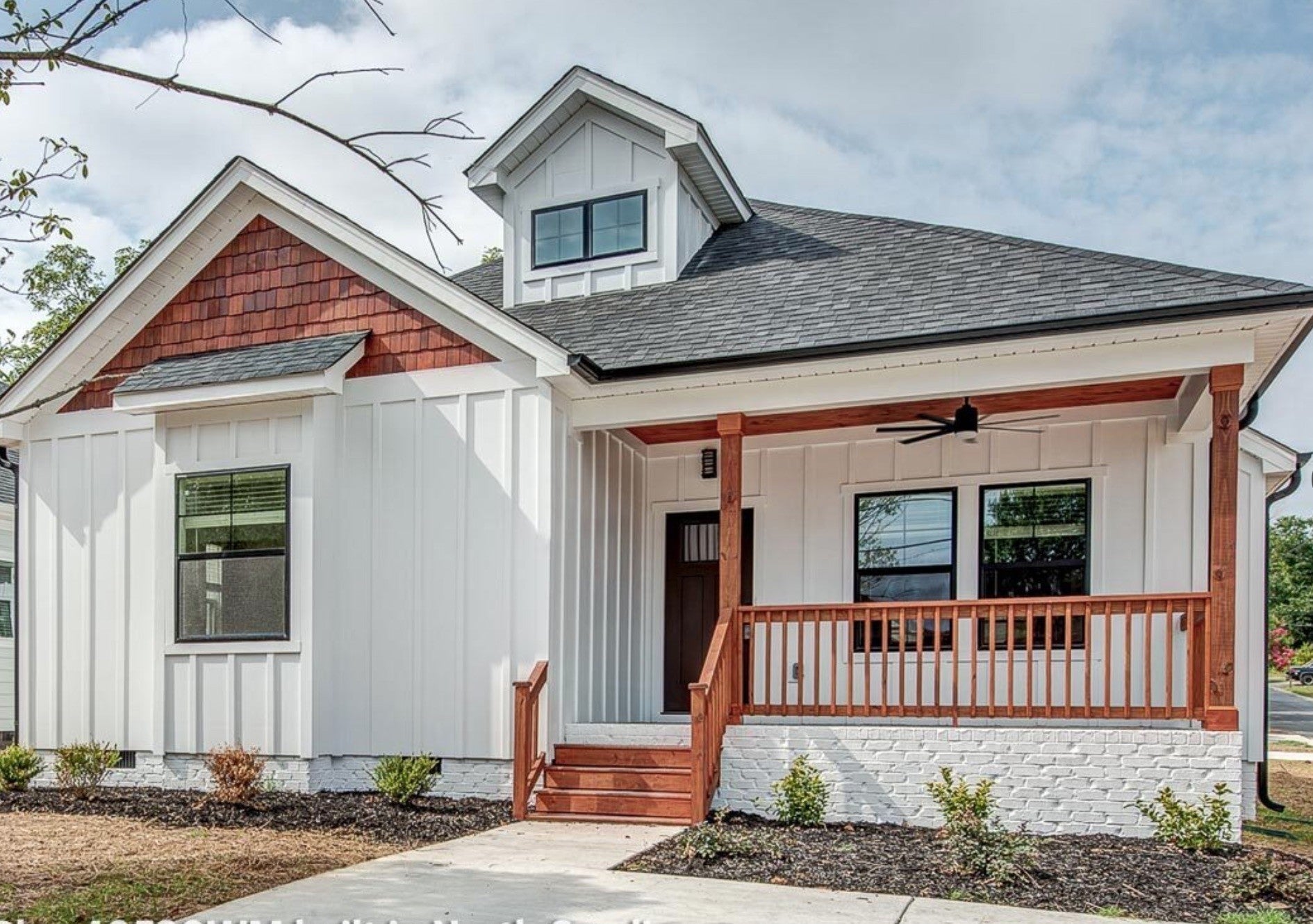 Photo of Listing #3060408