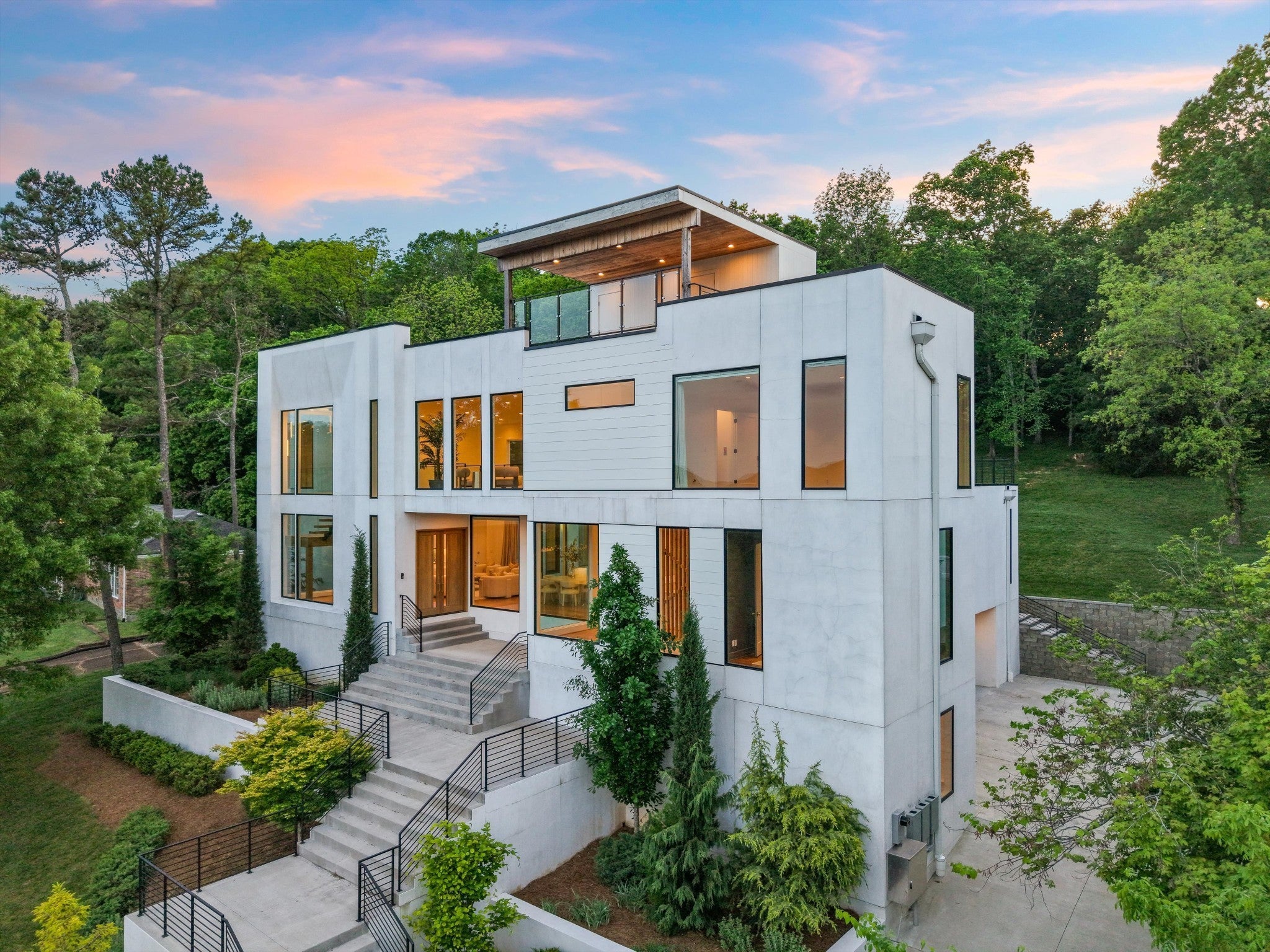 Photo of Listing #3060441