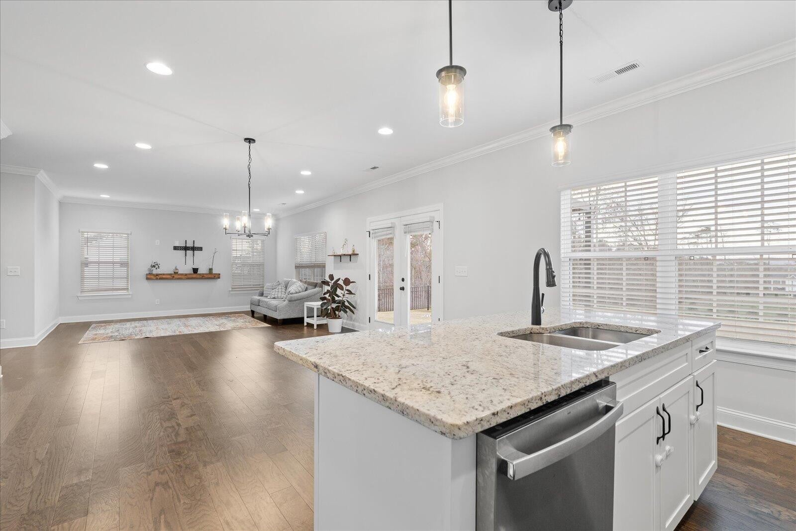 Photo of Listing #3060464