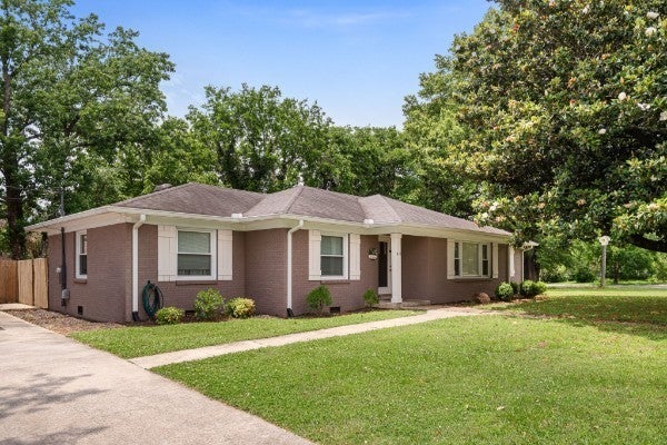 Photo of Listing #3060530