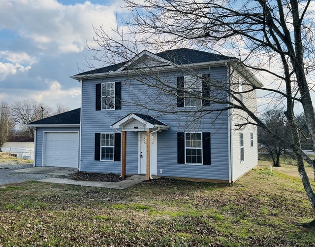 313 Cottonwood Dr, Shelbyville