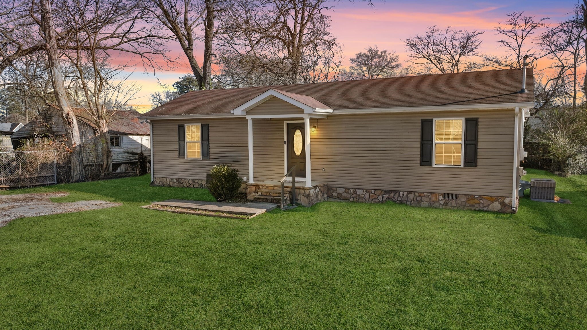 Photo of Listing #3060593