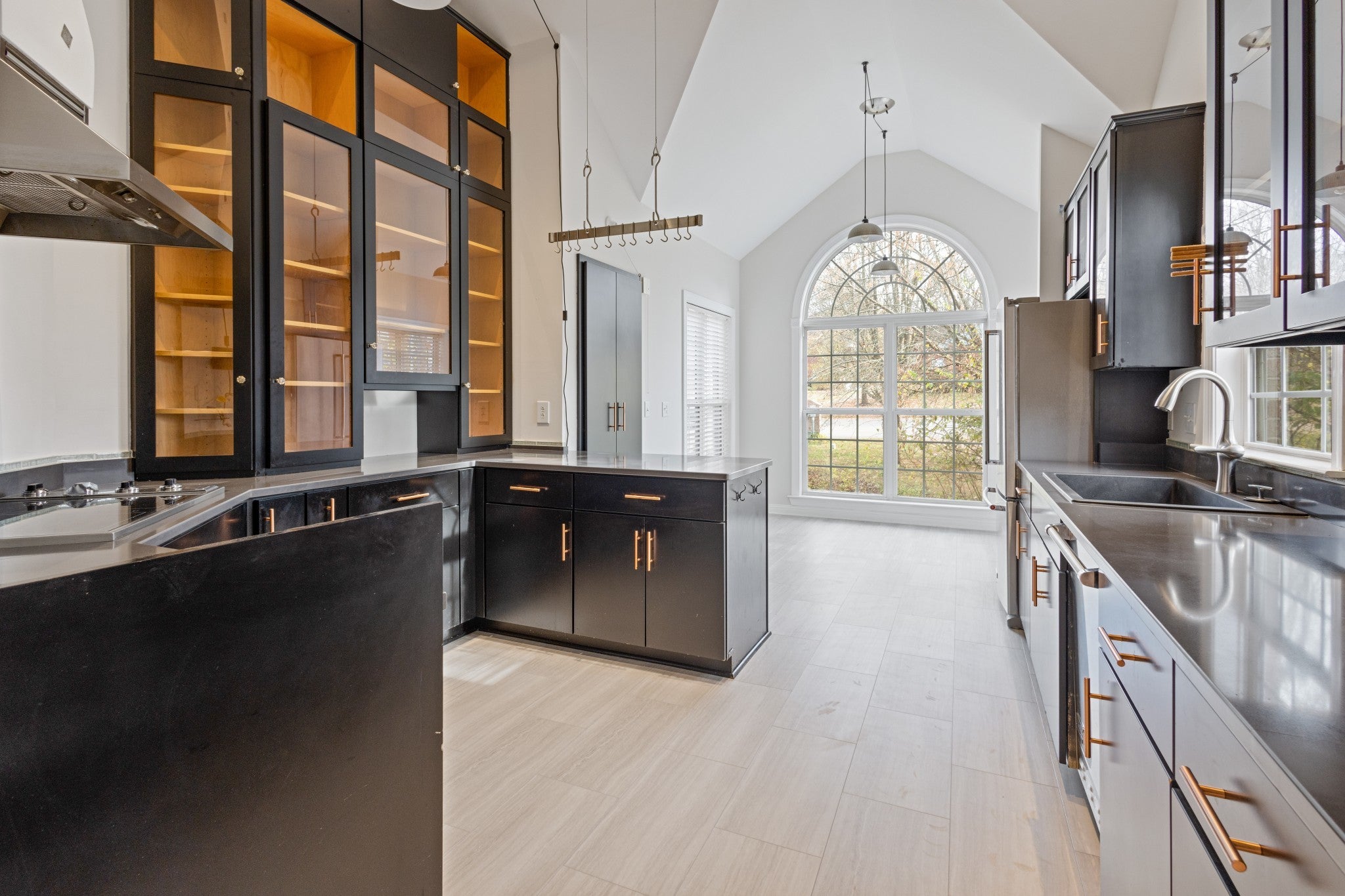 Photo of Listing #3060640