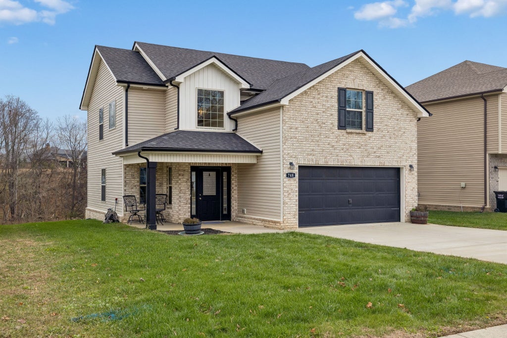 748 Jodine Ann Dr, Clarksville