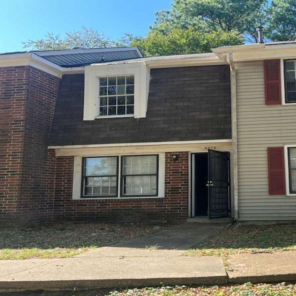 5273 Flowering Peach Dr 5273, Memphis
