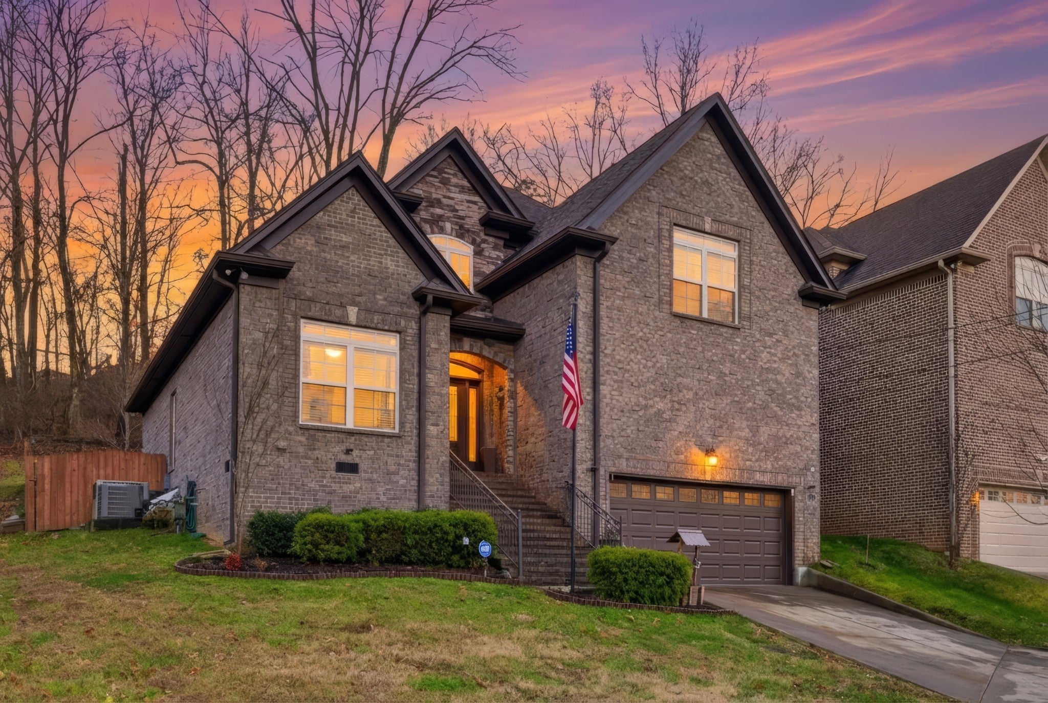 Photo of Listing #3060820