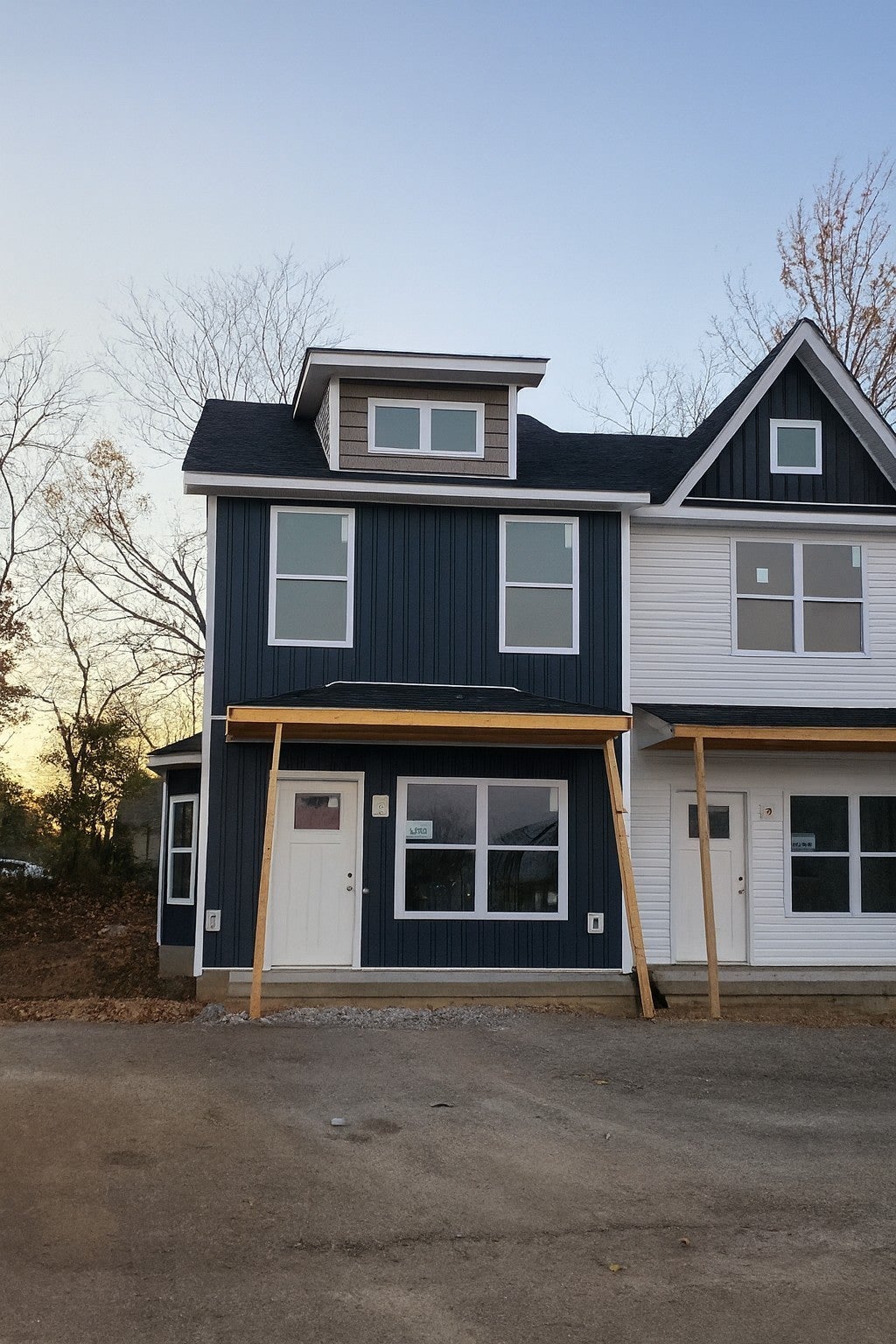 Photo of Listing #3060843