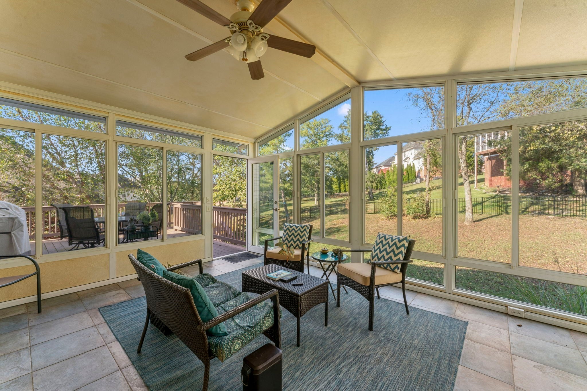 Photo of Listing #3060871