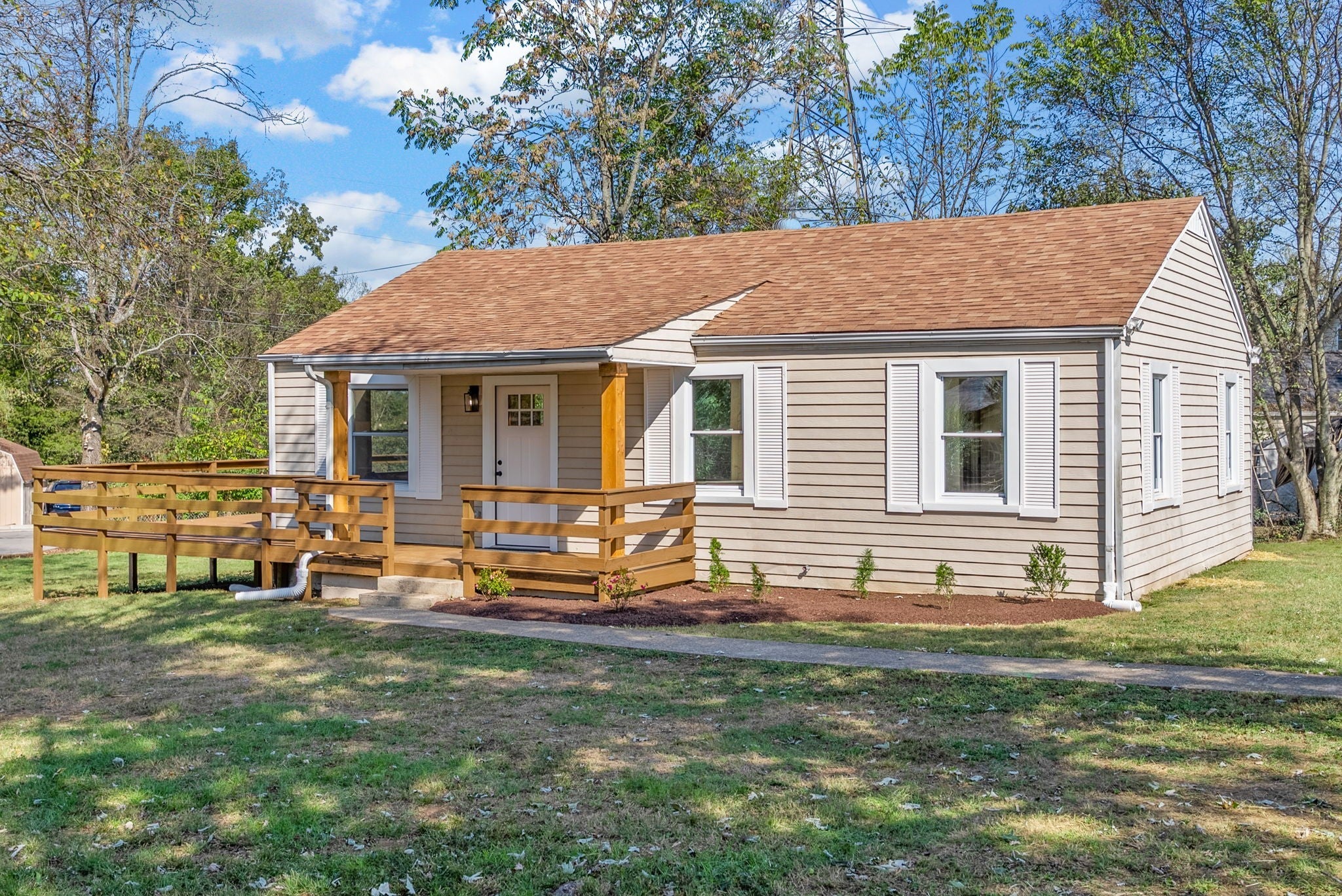 Photo of Listing #3060877