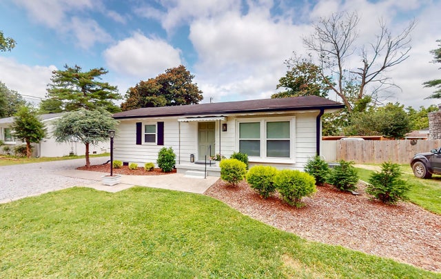 1253 Chickering Dr, Franklin