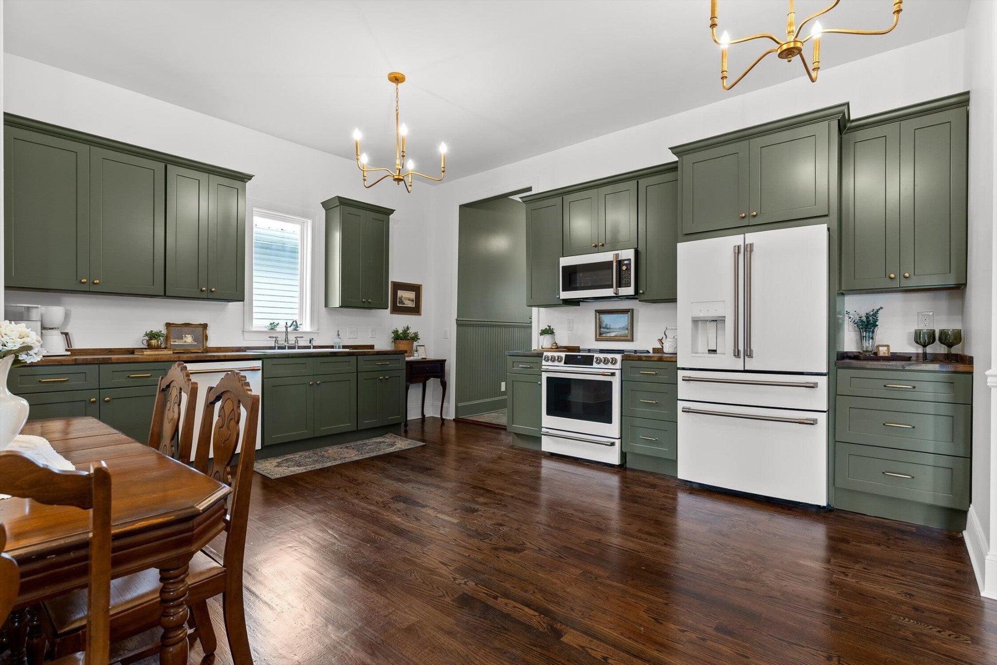 Photo of Listing #3060927