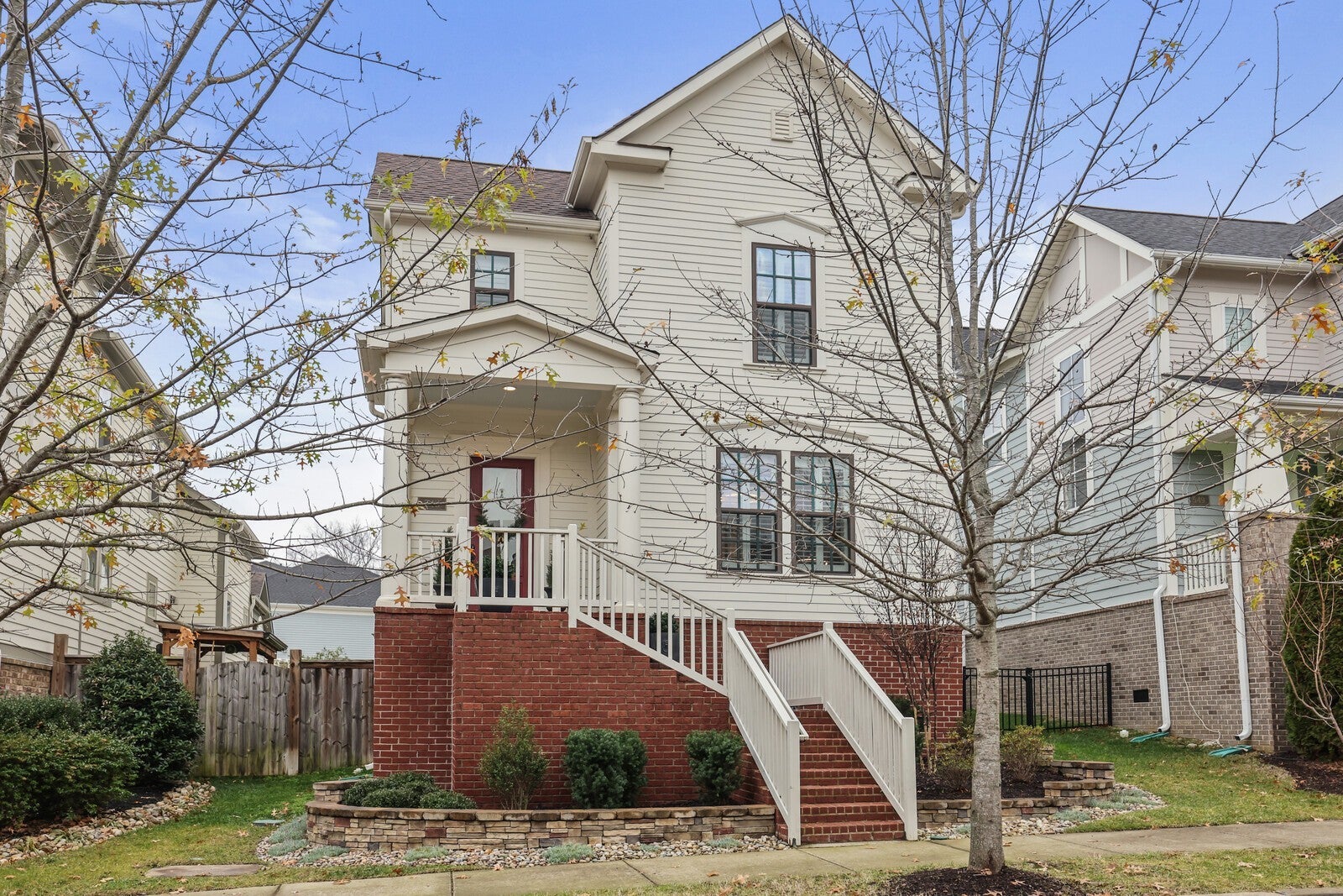 Photo of Listing #3061052