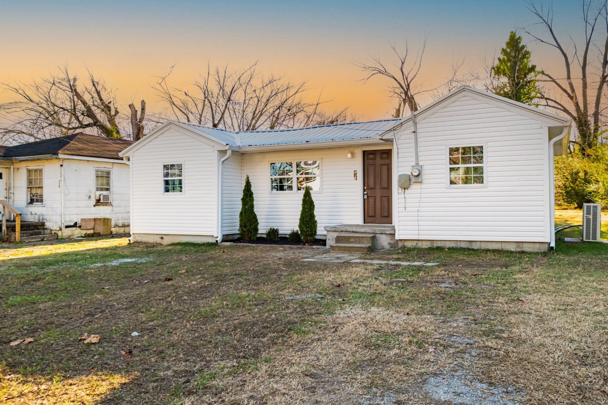 Photo of Listing #3061175