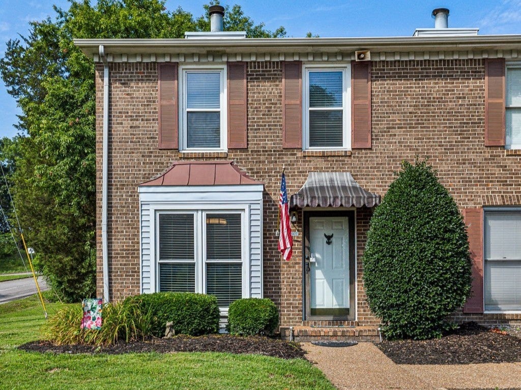 Photo of Listing #3061324