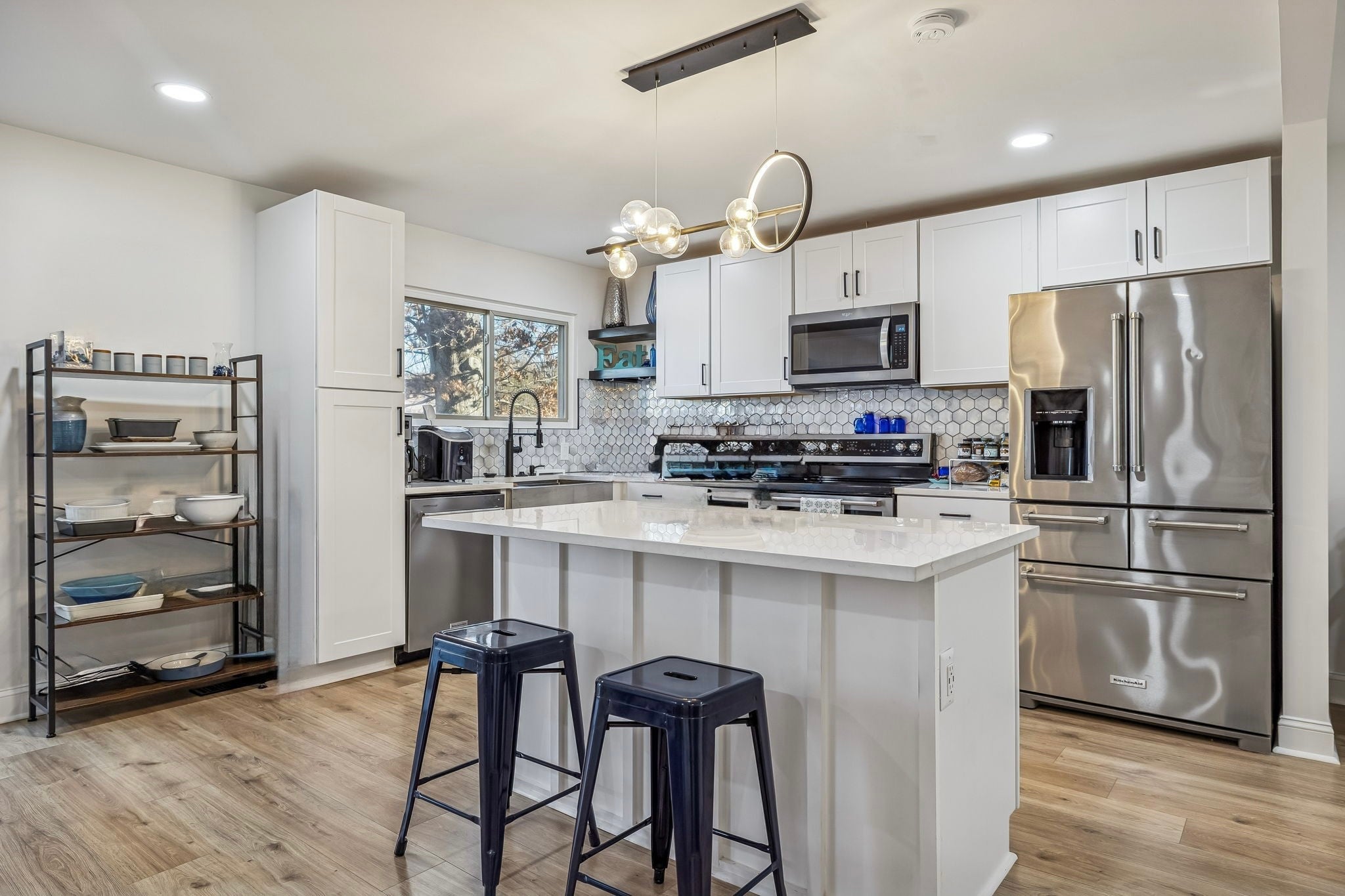 Photo of Listing #3061433