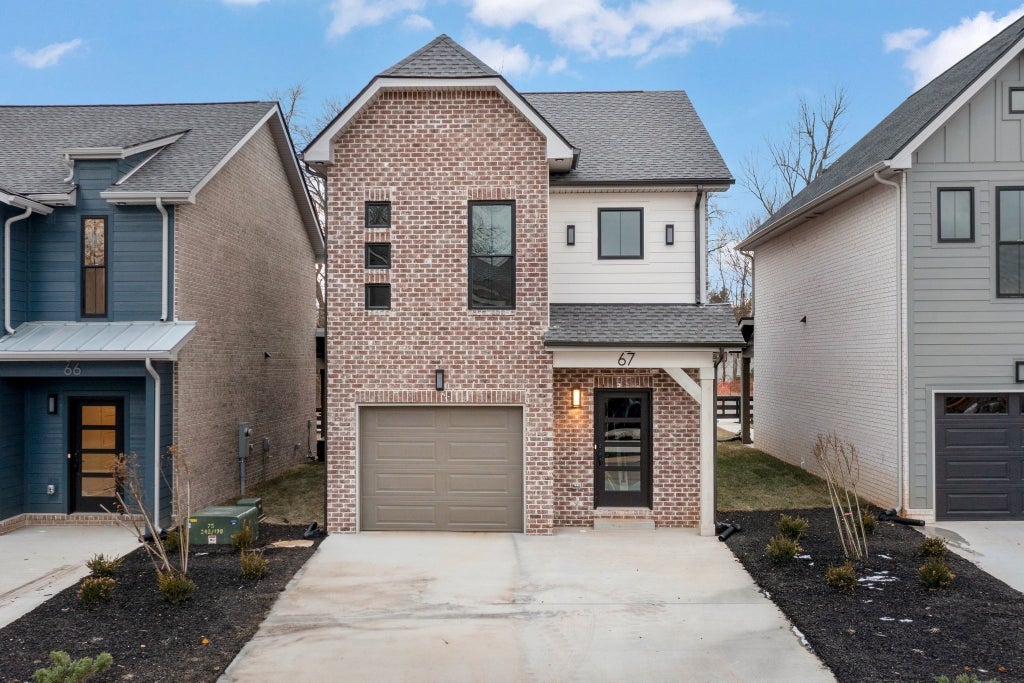 58 Holland Park West, Clarksville