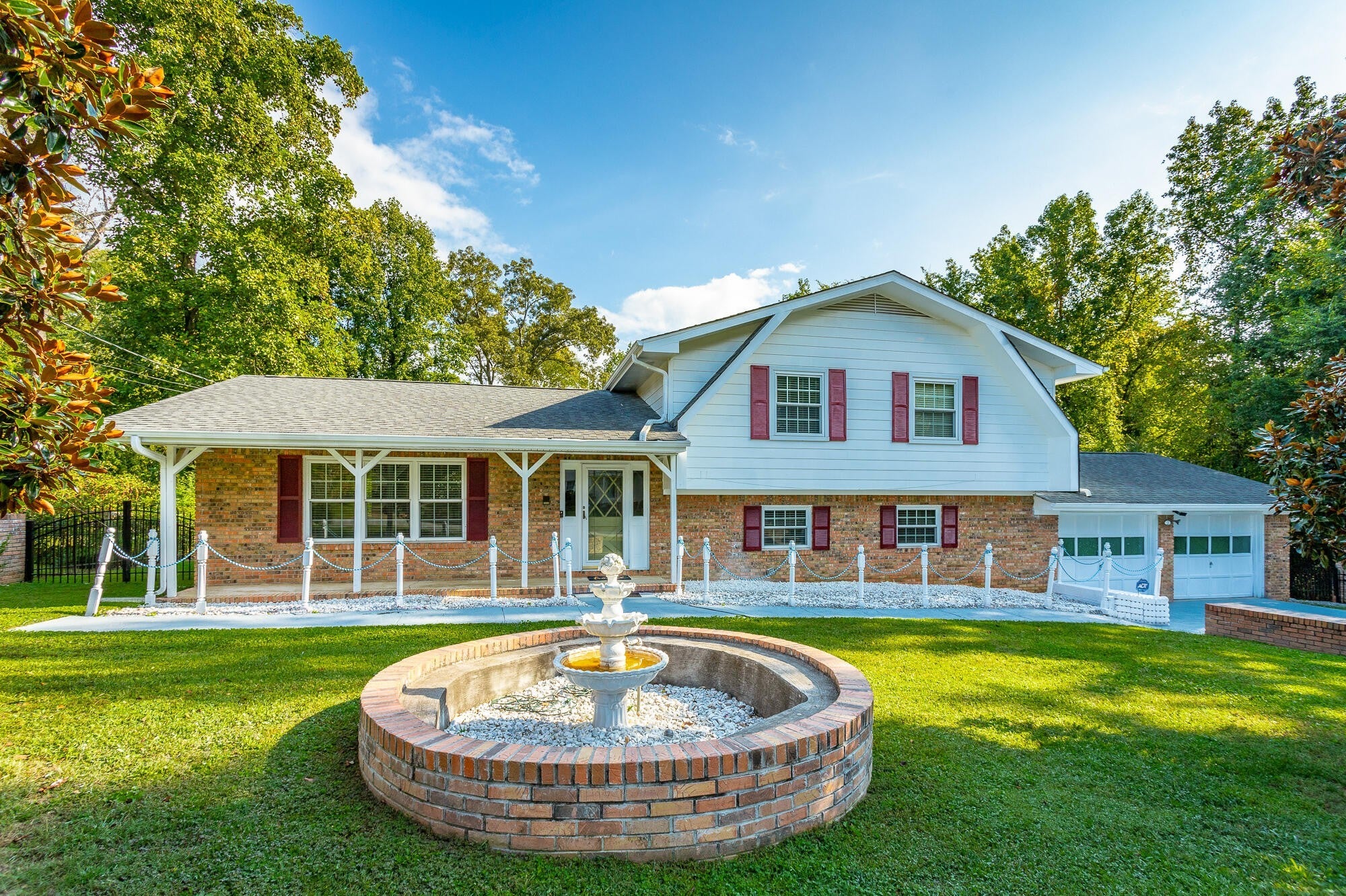 Photo of Listing #3061498