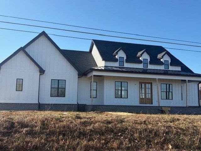 2622 Deer Creek Ln, White House