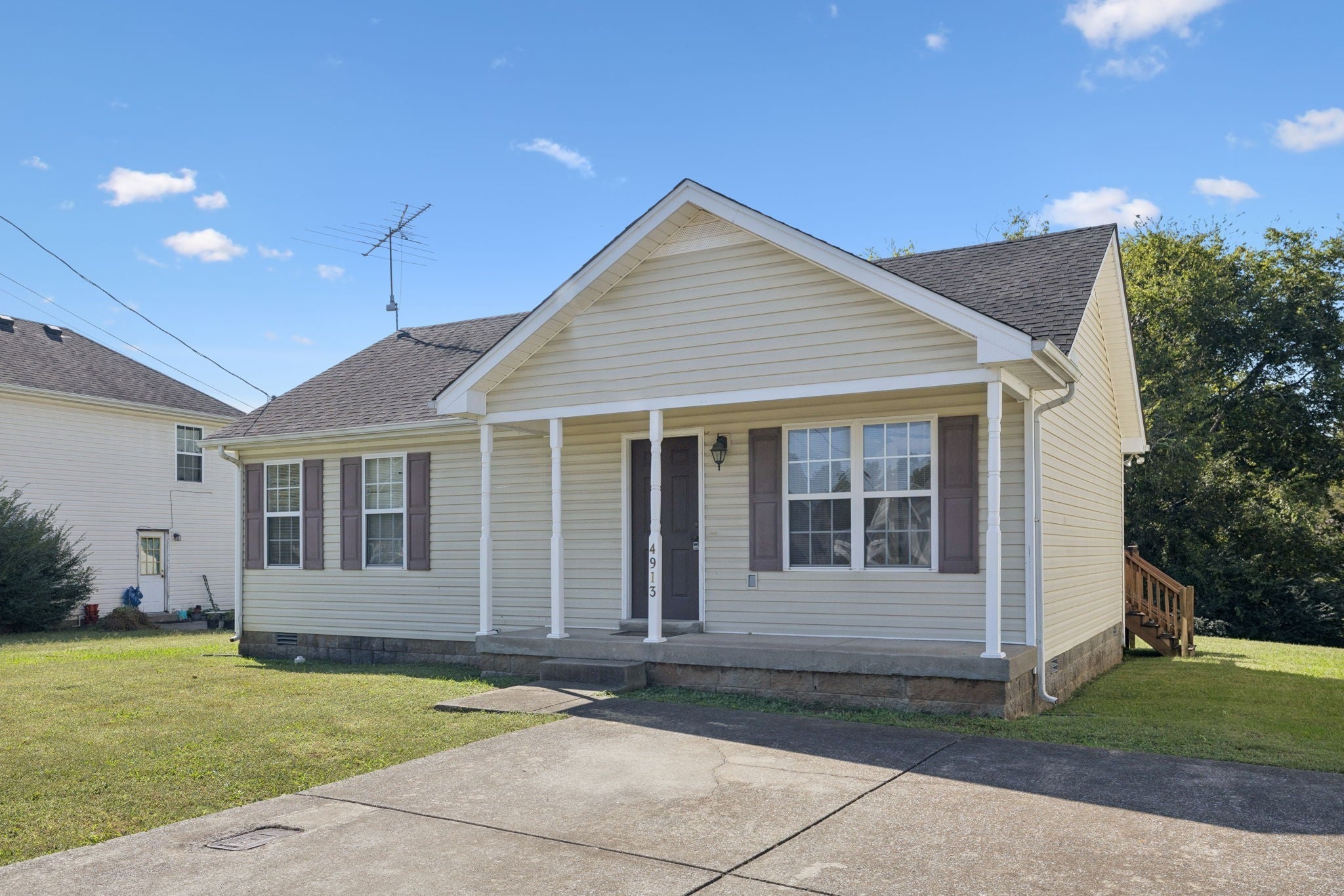 Photo of Listing #3061638