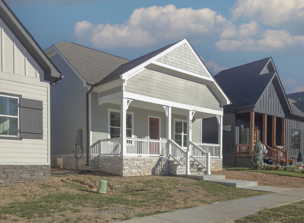 7141 Frances St, Fairview