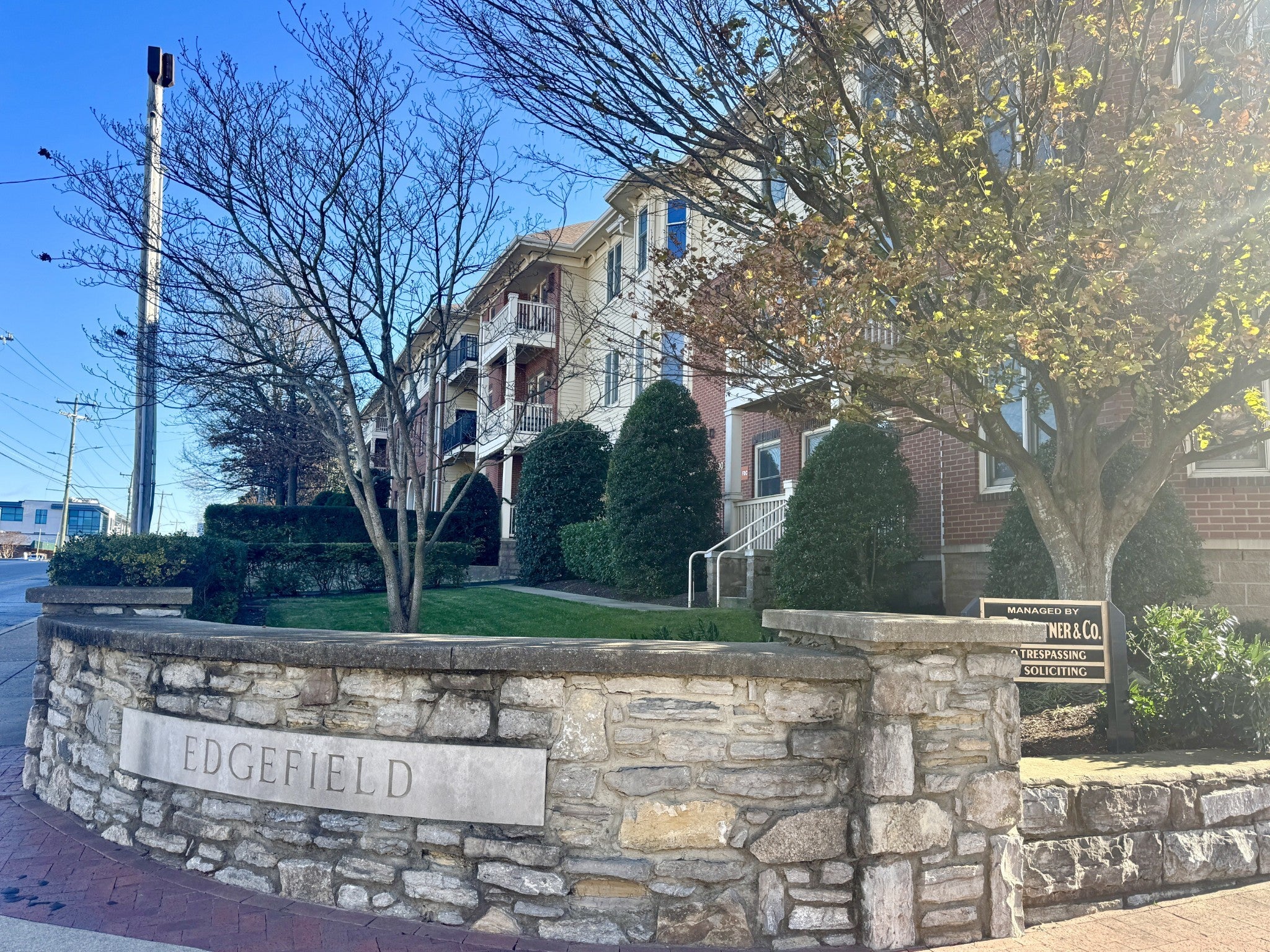 Photo of Listing #3061725