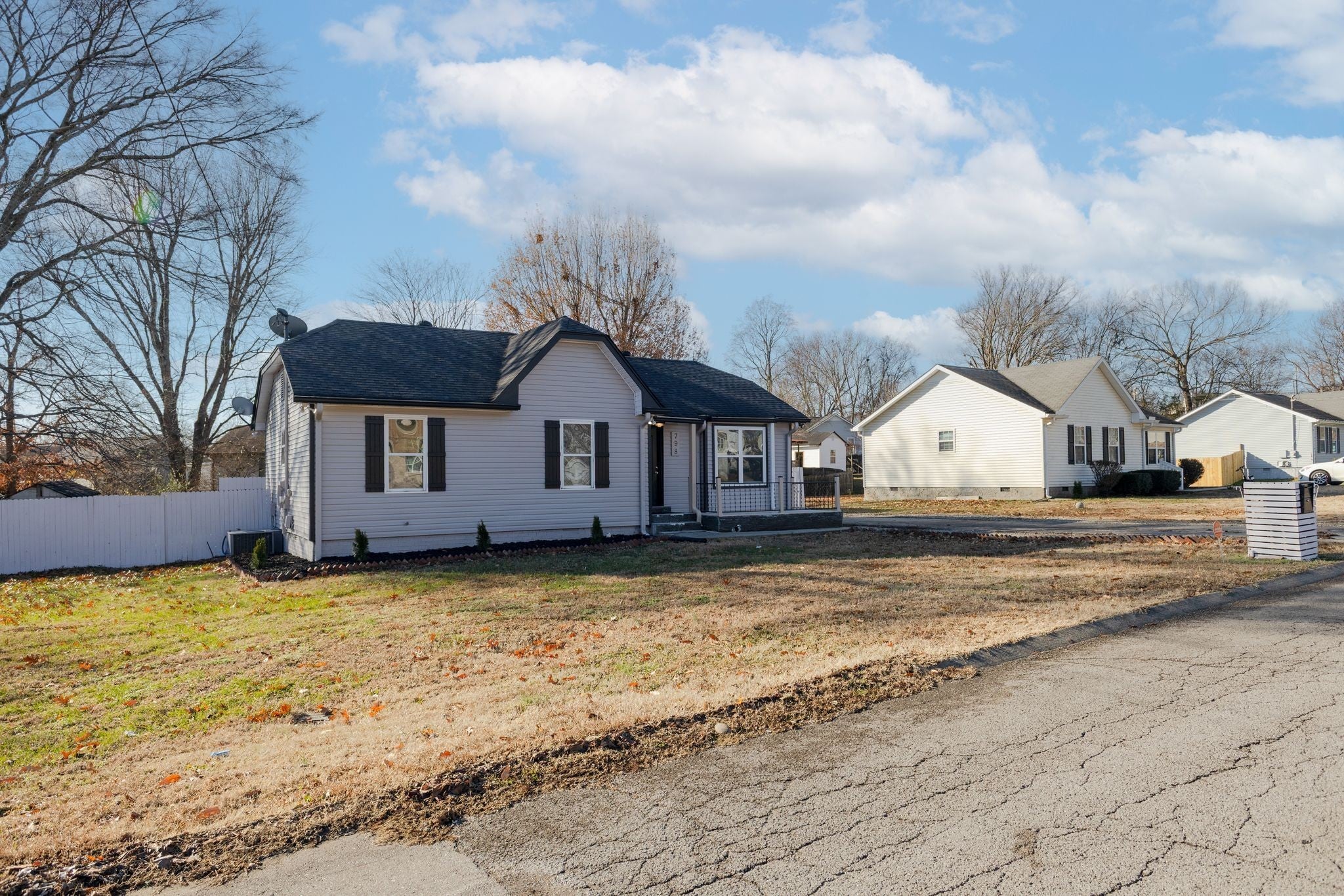 Photo of Listing #3061768