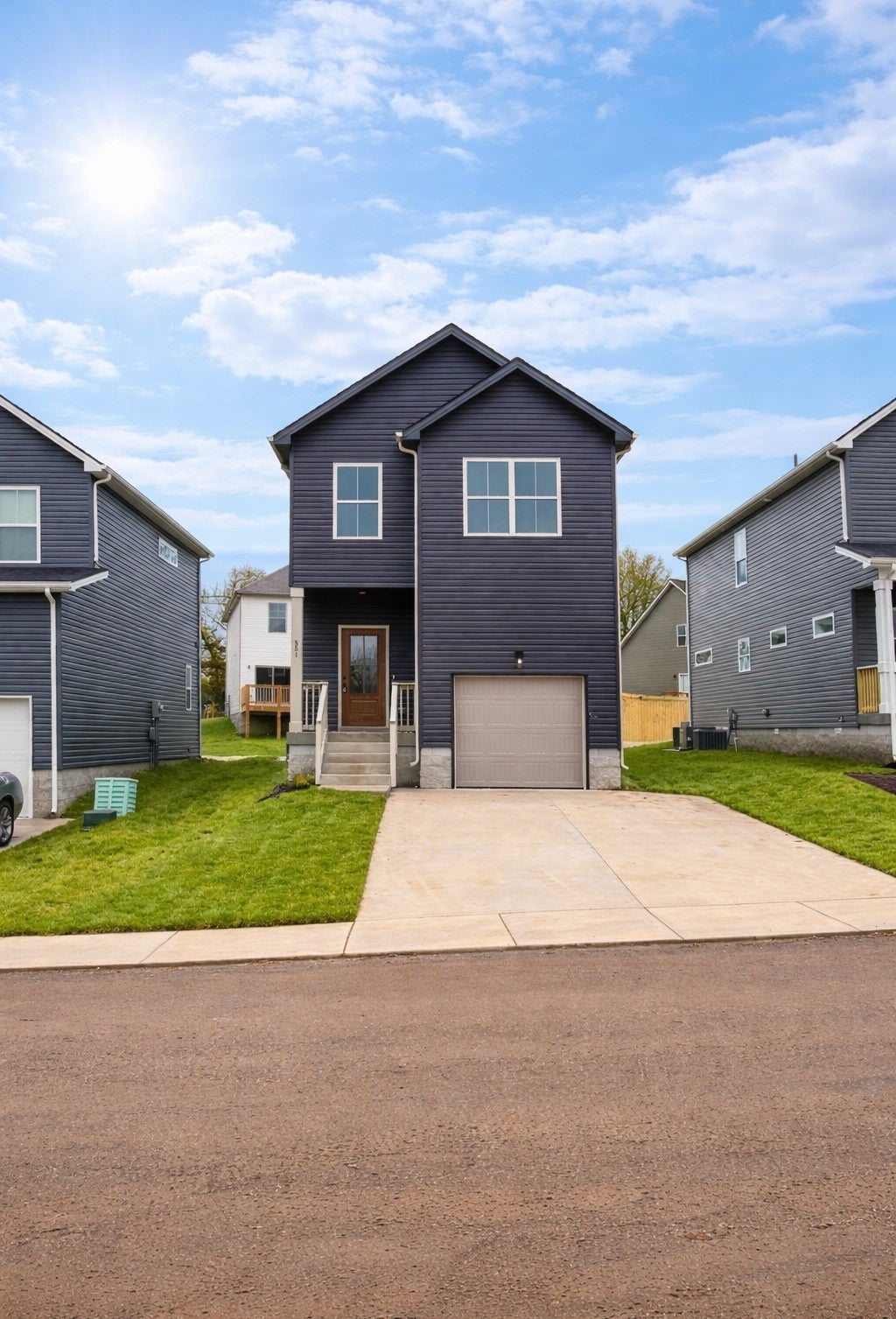 Photo of Listing #3061820