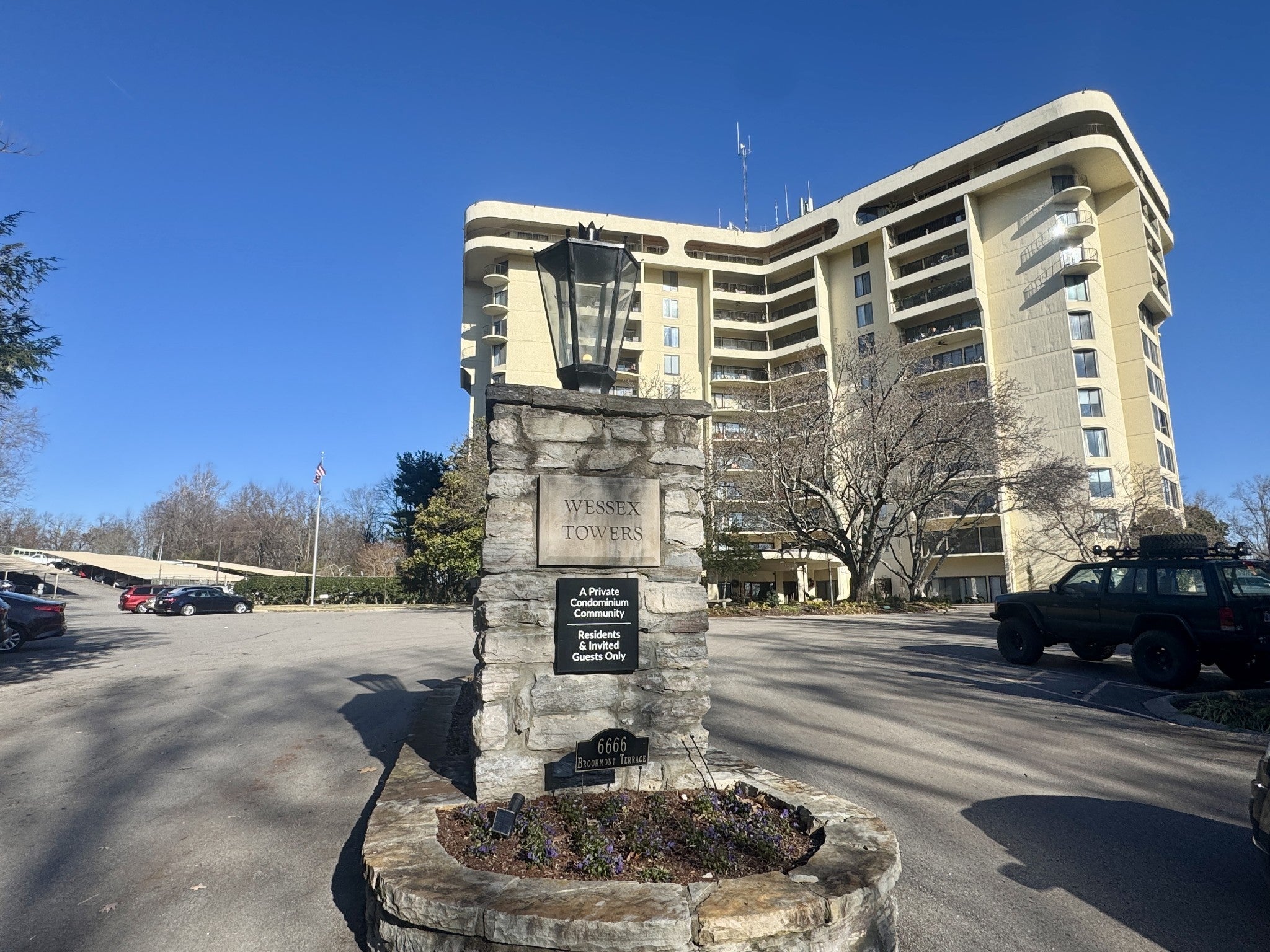 Photo of Listing #3061828