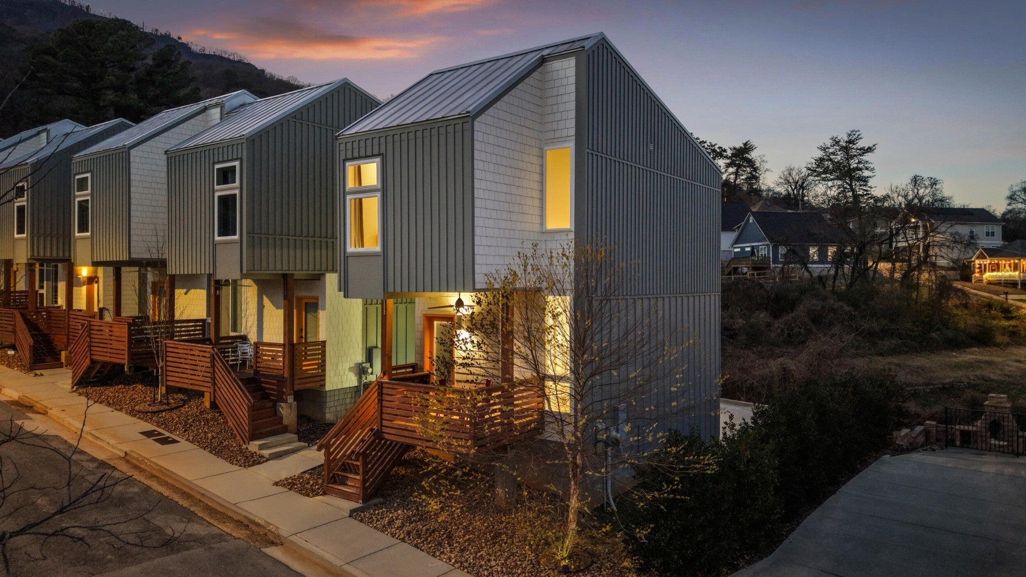 Photo of Listing #3061839