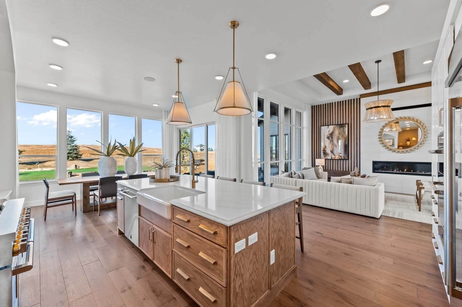 Photo of Listing #3061936