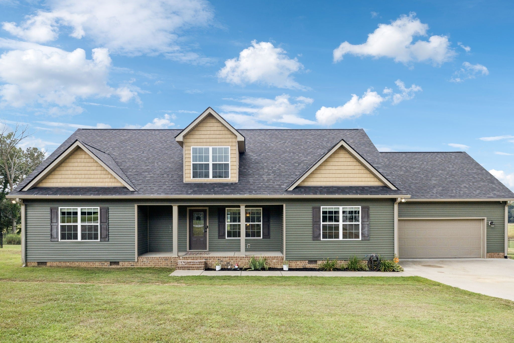 Photo of Listing #3062103