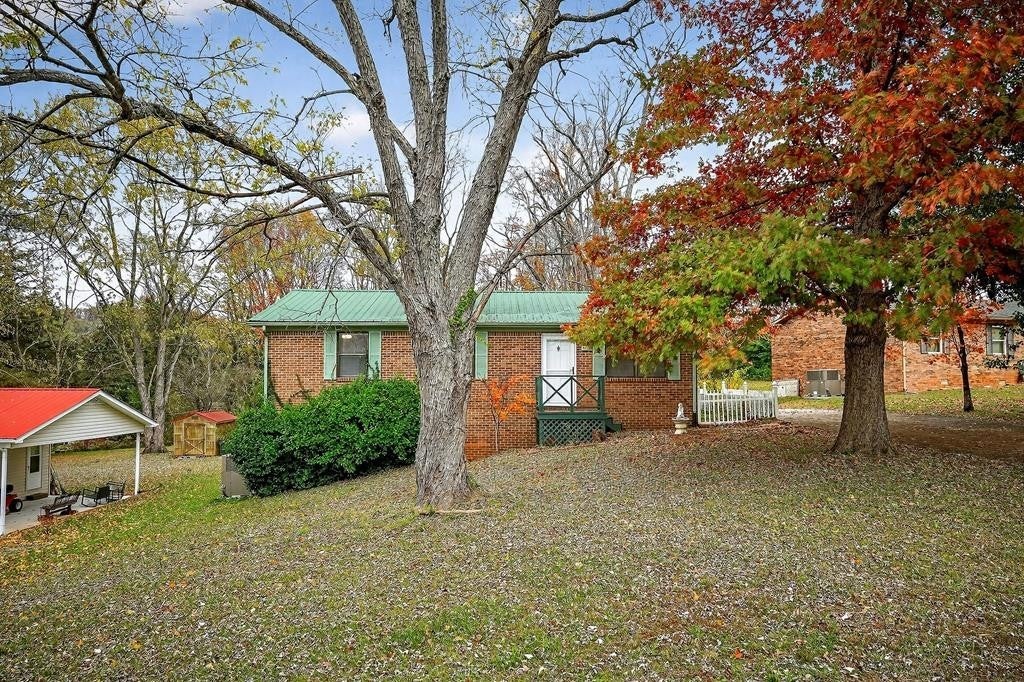 Photo of Listing #3065003