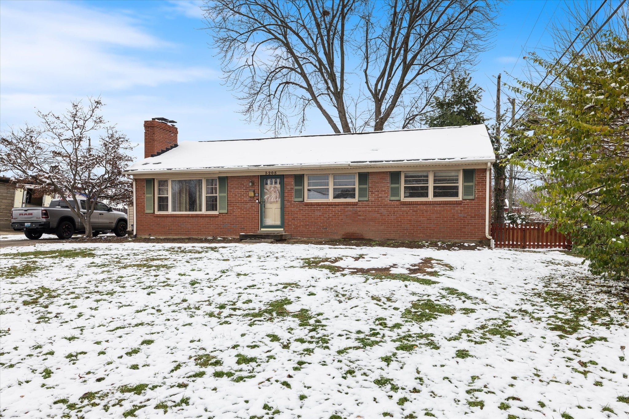 Photo of Listing #3065288