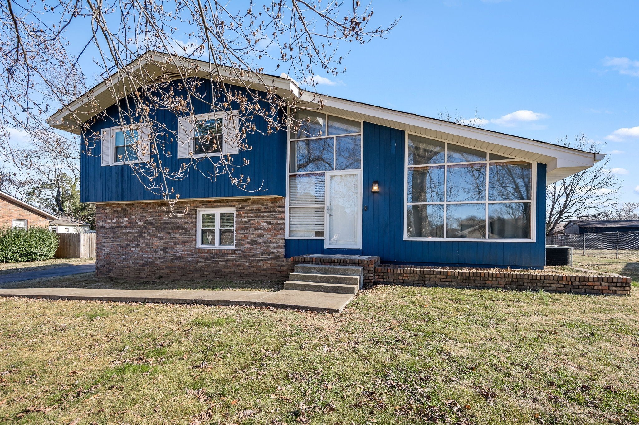 Photo of Listing #3065311