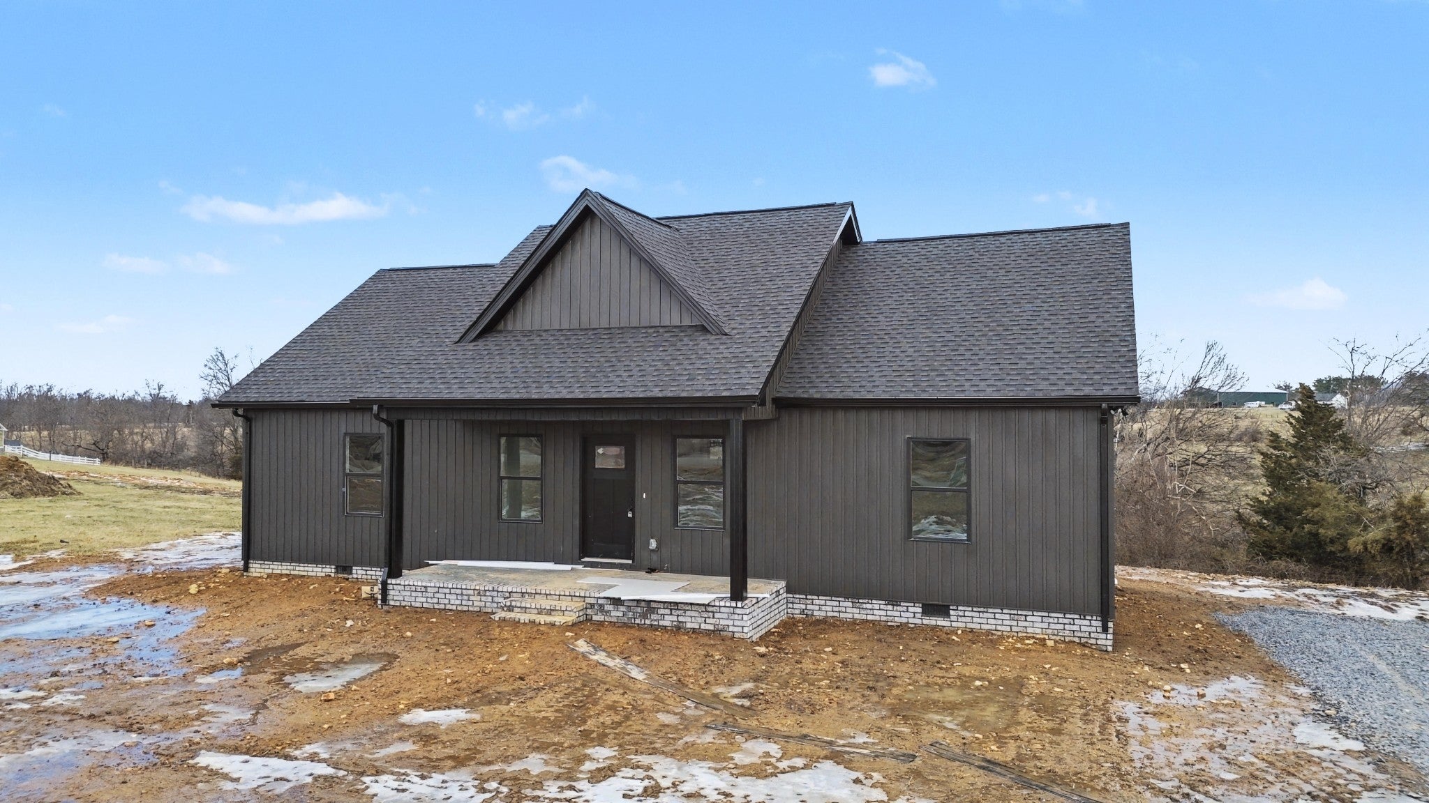 Photo for MLS 3066091 in 340 Hawkins Rd Westmoreland, TN - 37186