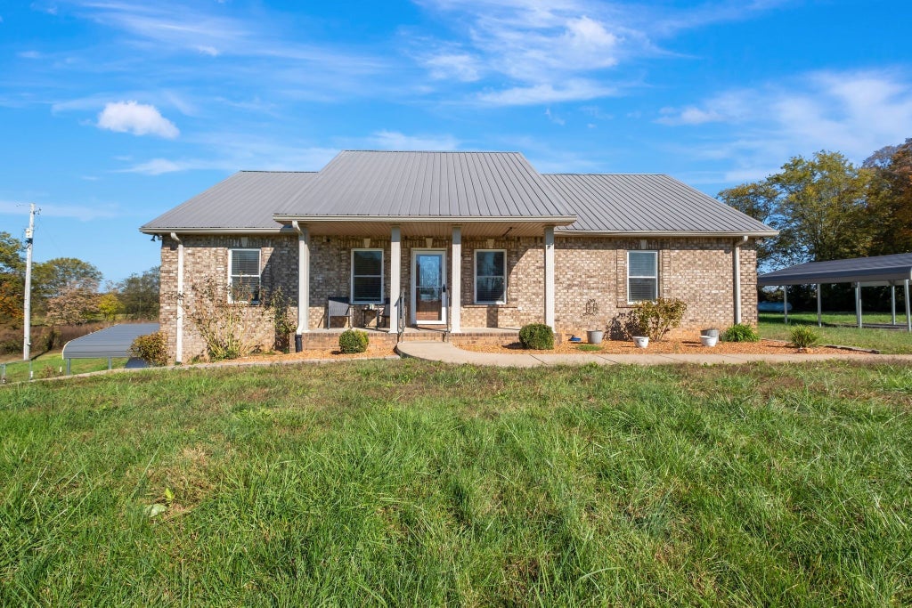 5440 Eugene Kennedy Ln, Cedar Hill