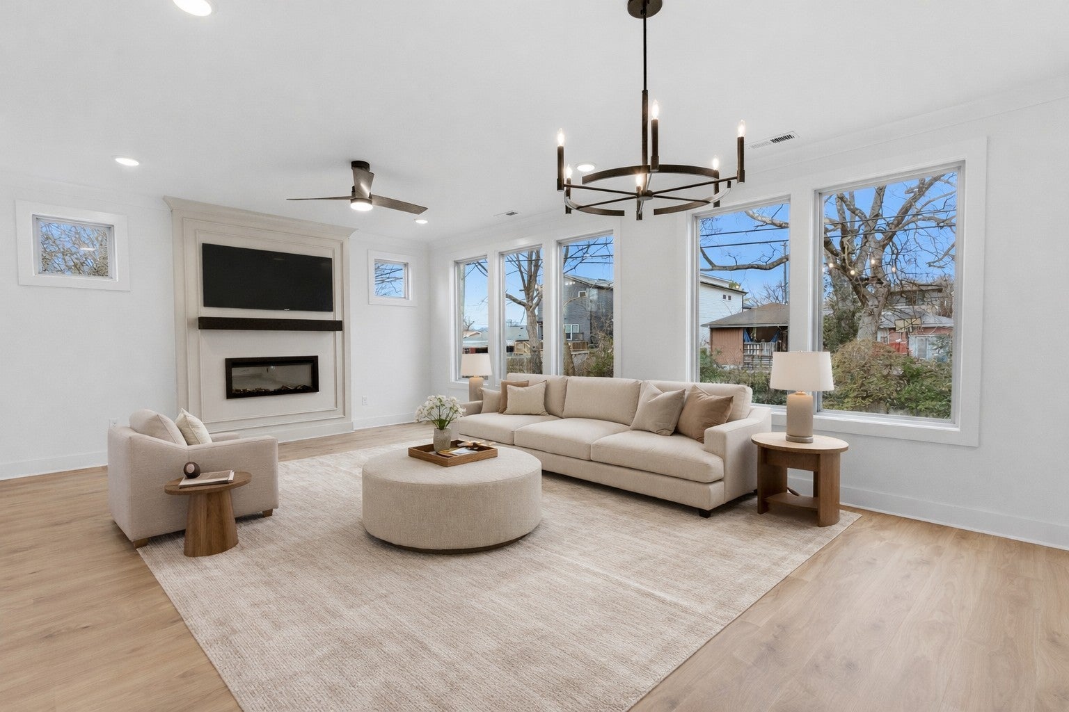 Photo of Listing #3066209