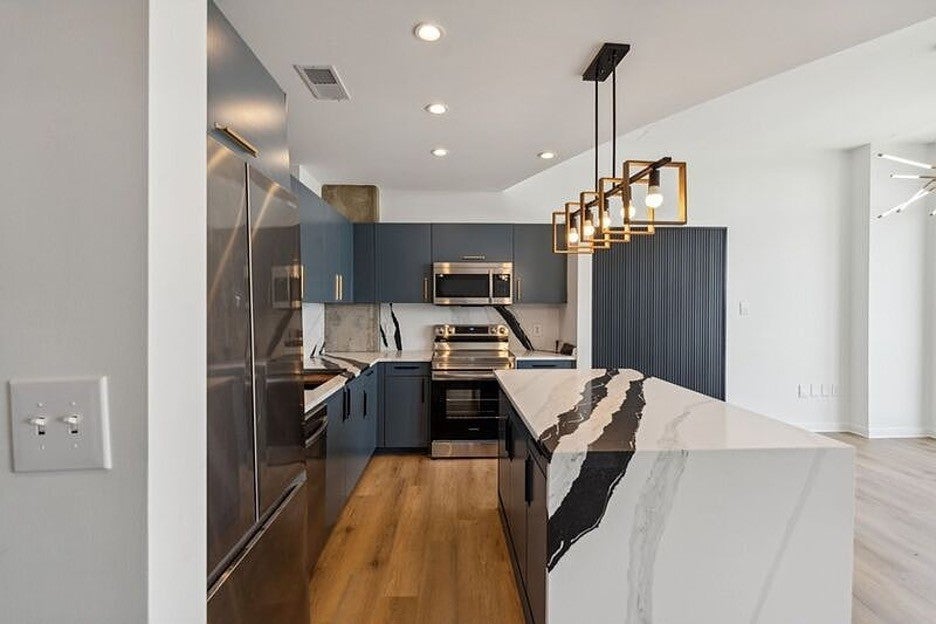 Photo of Listing #3066255