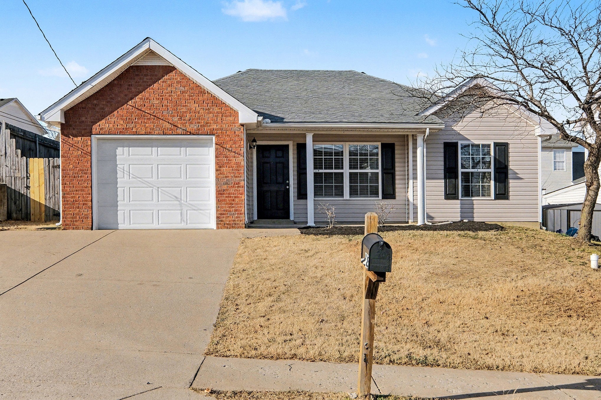 Photo of Listing #3066479