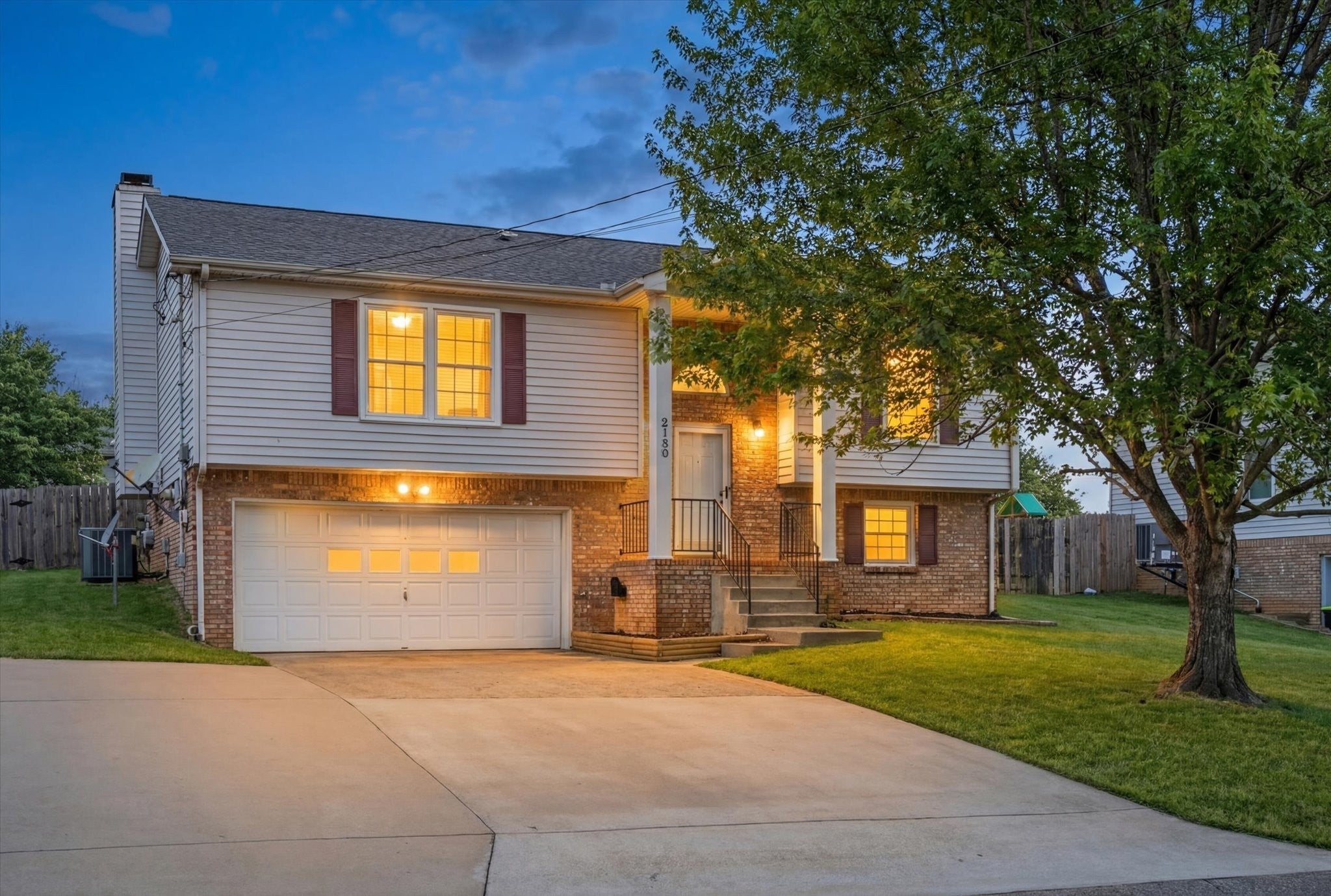 Photo of Listing #3066528