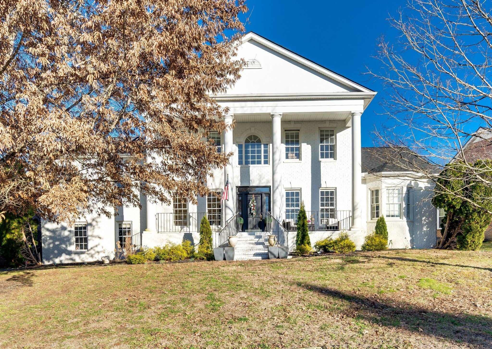 Photo of Listing #3066685