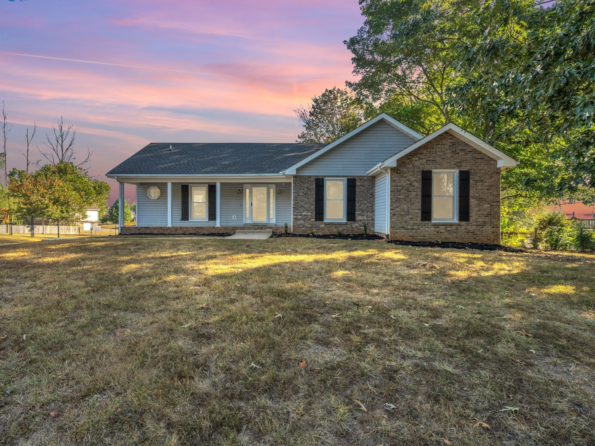 Photo of Listing #3066975