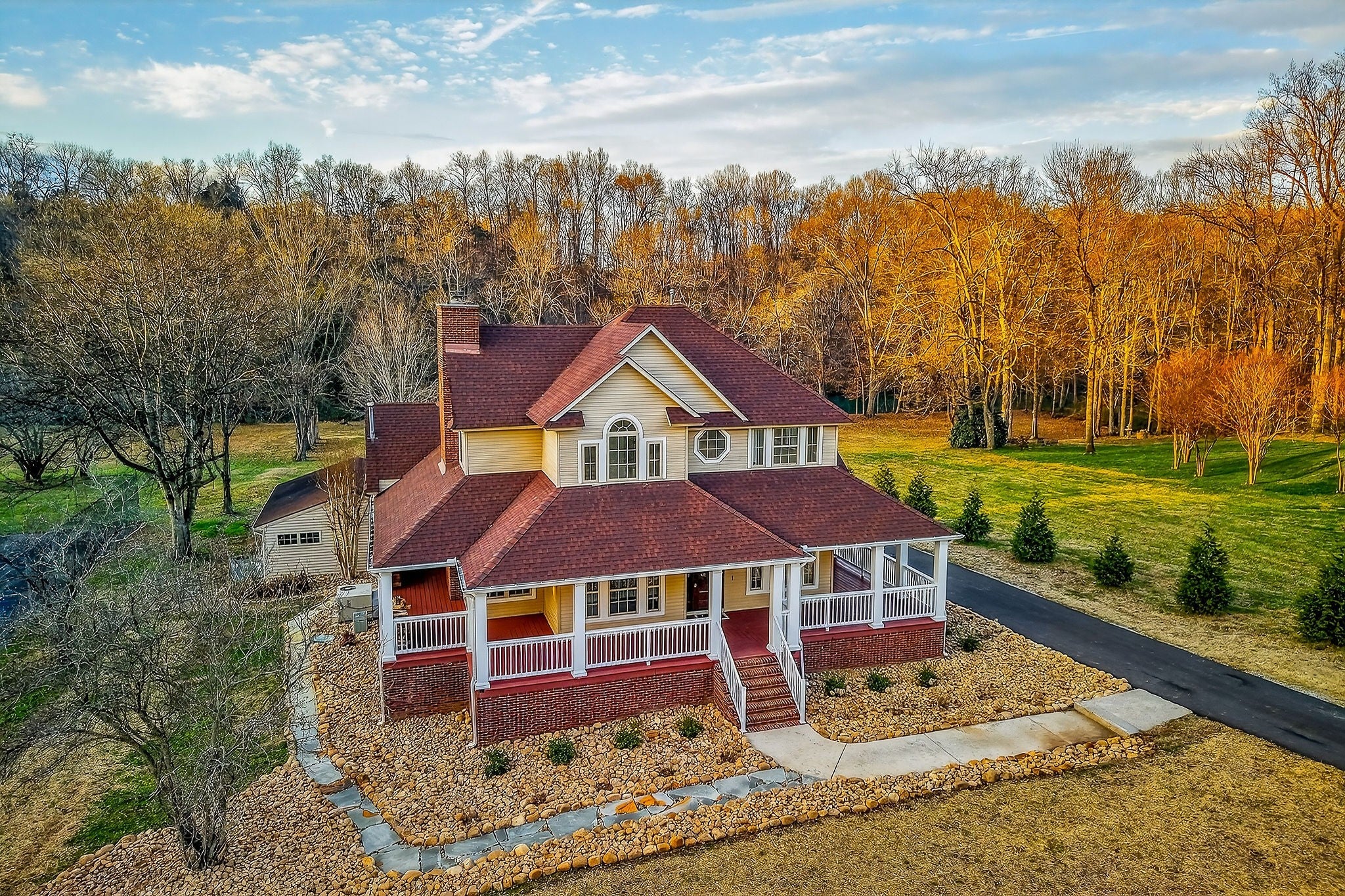 Photo of Listing #3067175