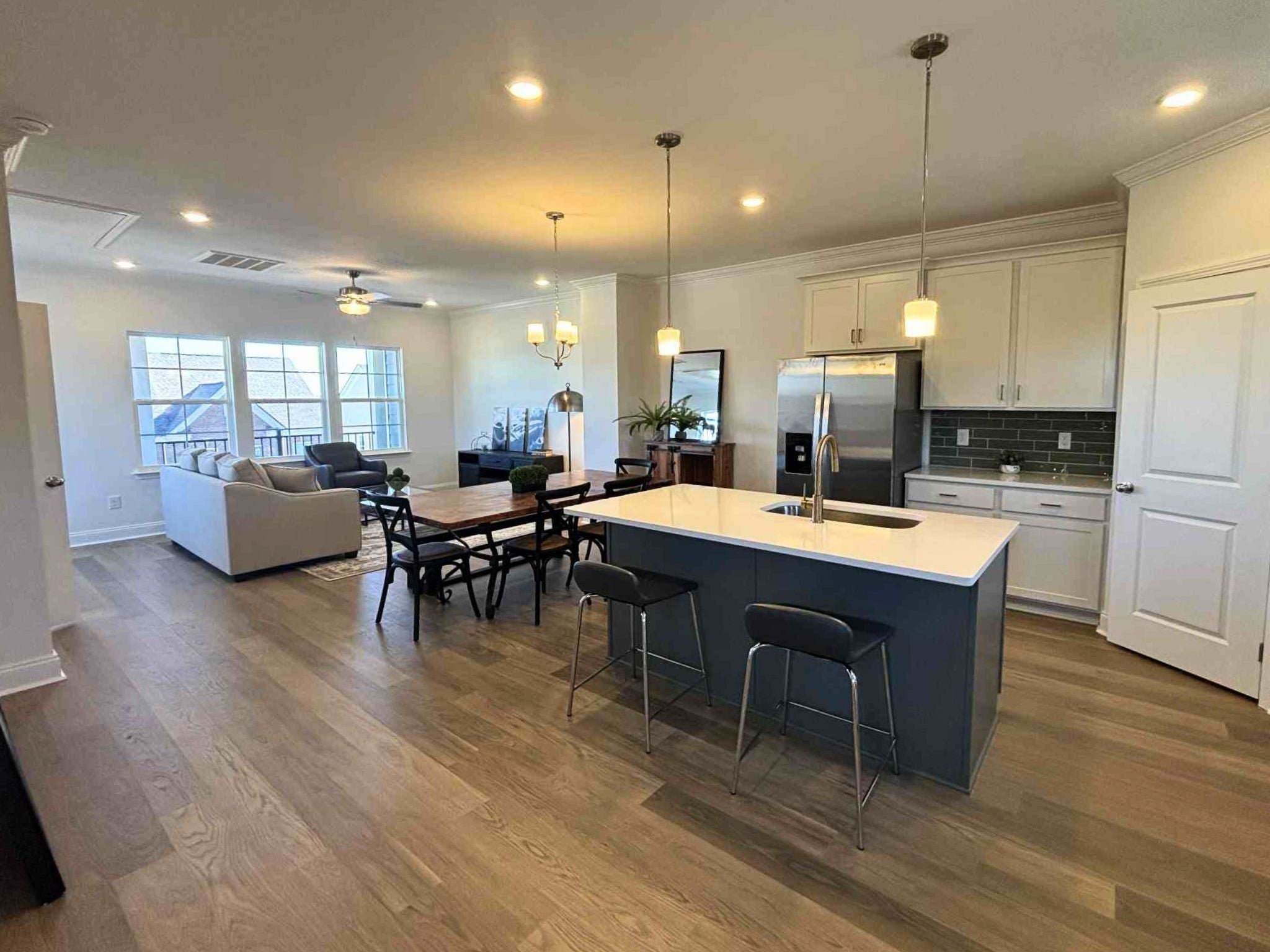 Photo of Listing #3067541