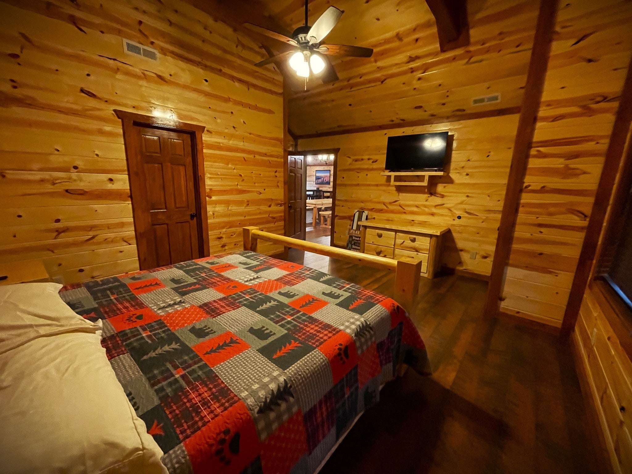 Photo of Listing #3067610