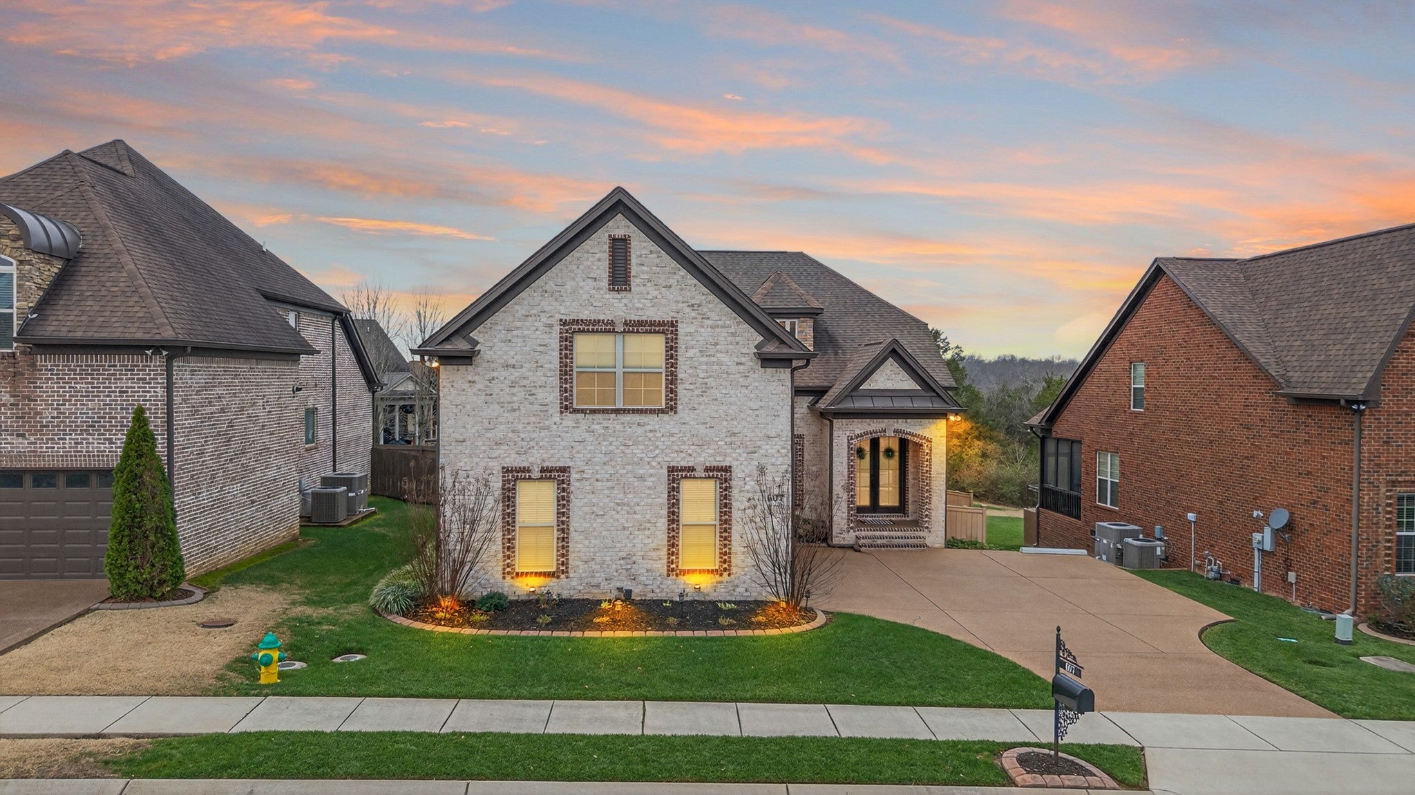 Photo of Listing #3067828